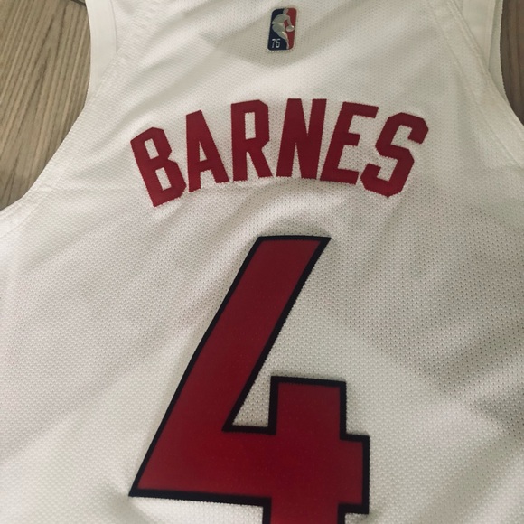 Official Scottie Barnes Raptors jersey - Picture 11 of 13